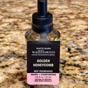 Bath & Body Works Wallflower refill in Golden Honeycomb🍯🐝